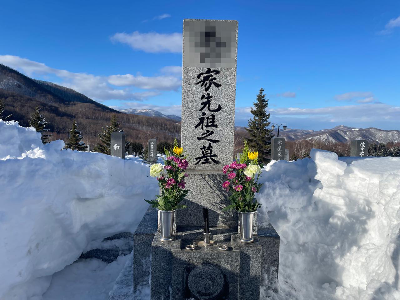 お花・線香の設置